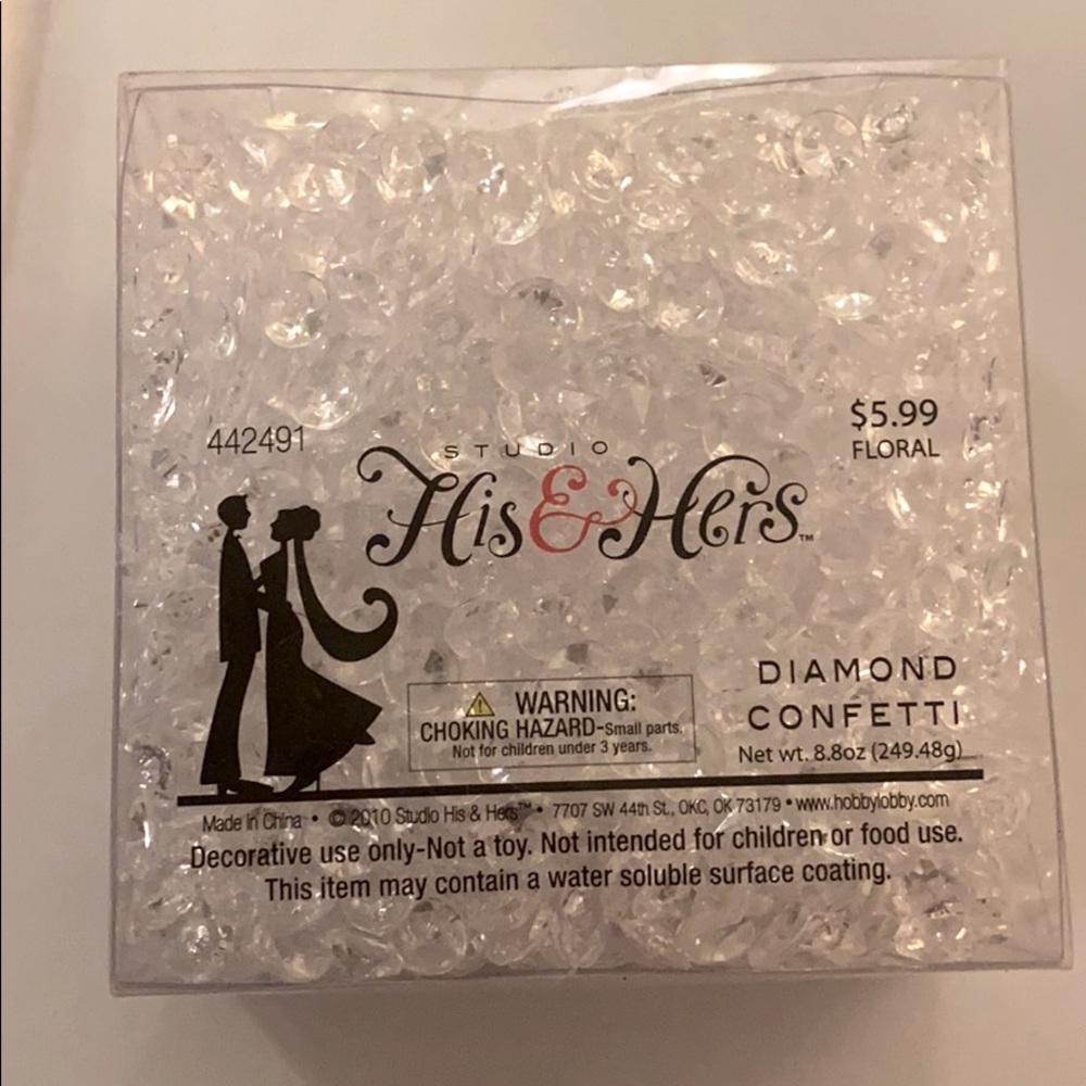 Studio His & Hers Diamond Confetti